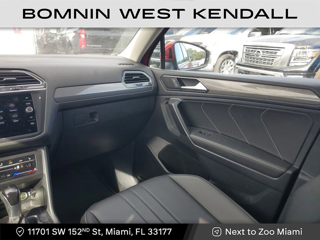 Used 2023 Volkswagen Tiguan SE image 15