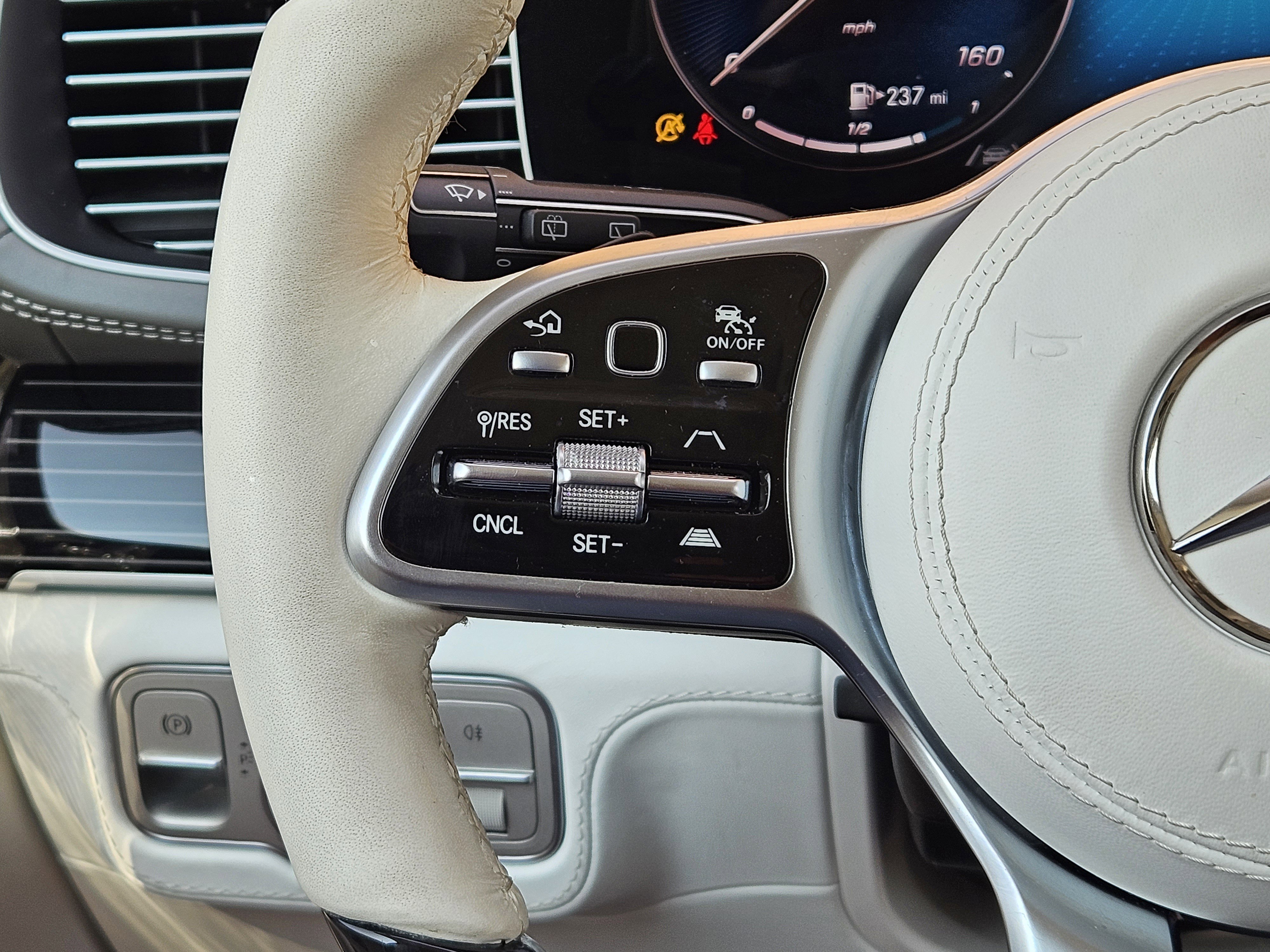 Certified 2022 Mercedes-Benz Maybach GLS 600 4MATIC image 29