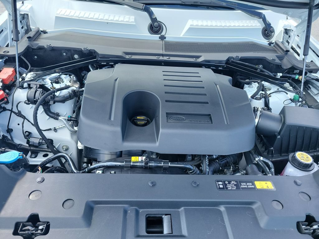 New 2026 Land Rover Defender 130 S AWD/4WD image 30