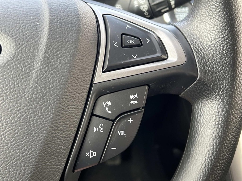Used 2019 Ford Fusion SE image 23