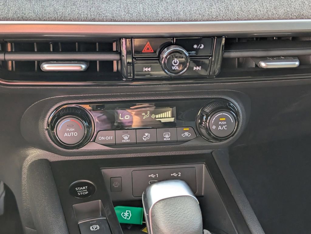 New 2026 Nissan Kicks SV image 24