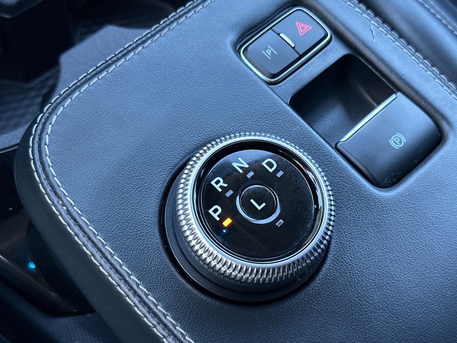 Used 2021 Ford Mustang Mach-E Select image 24