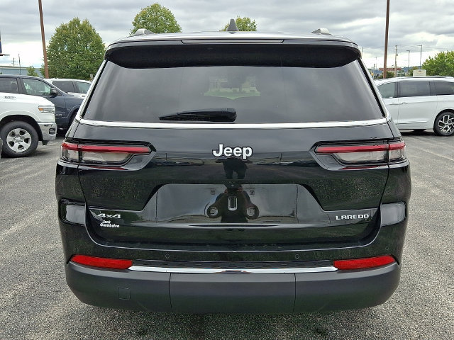Certified 2025 Jeep Grand Cherokee L Laredo w/ Luxury Tech Group I AWD/4WD image 5