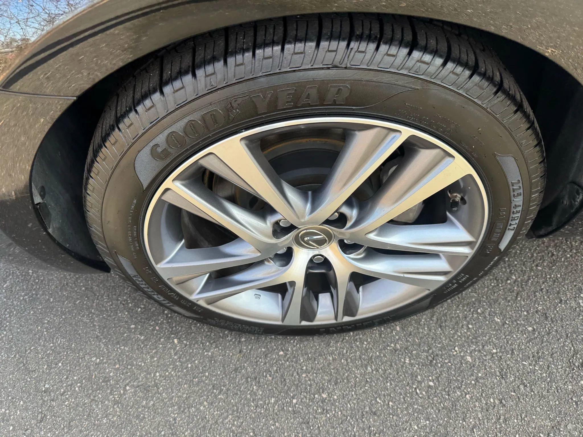 Used 2019 Lexus IS 300 image 11