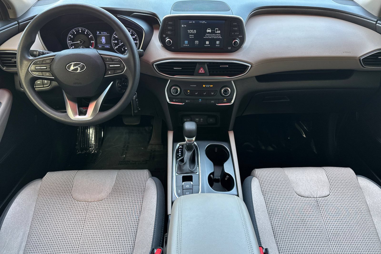 Used 2019 Hyundai Santa Fe SE FWD image 17