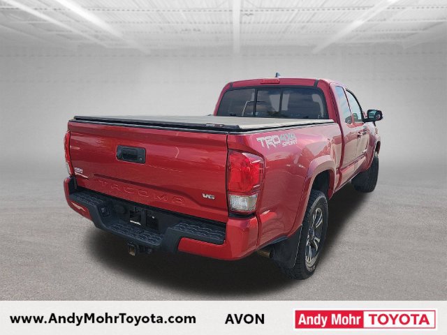 Used 2016 Toyota Tacoma TRD Sport w/ Towing Package AWD/4WD image 7