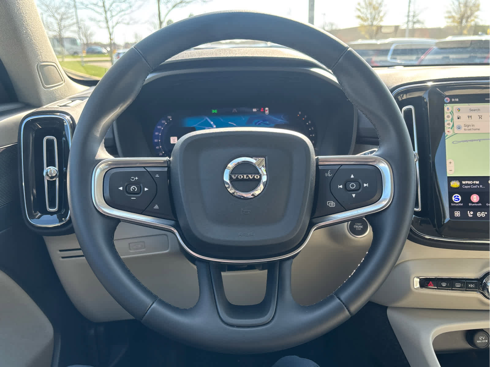 Used 2026 Volvo XC40 B5 Plus AWD/4WD image 14