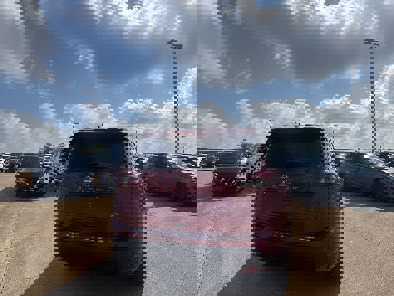 Certified 2024 Nissan Rogue SV image 19