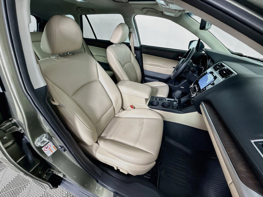 Used 2019 Subaru Outback 3.6R Limited w/ Popular Package #2 AWD/4WD image 30