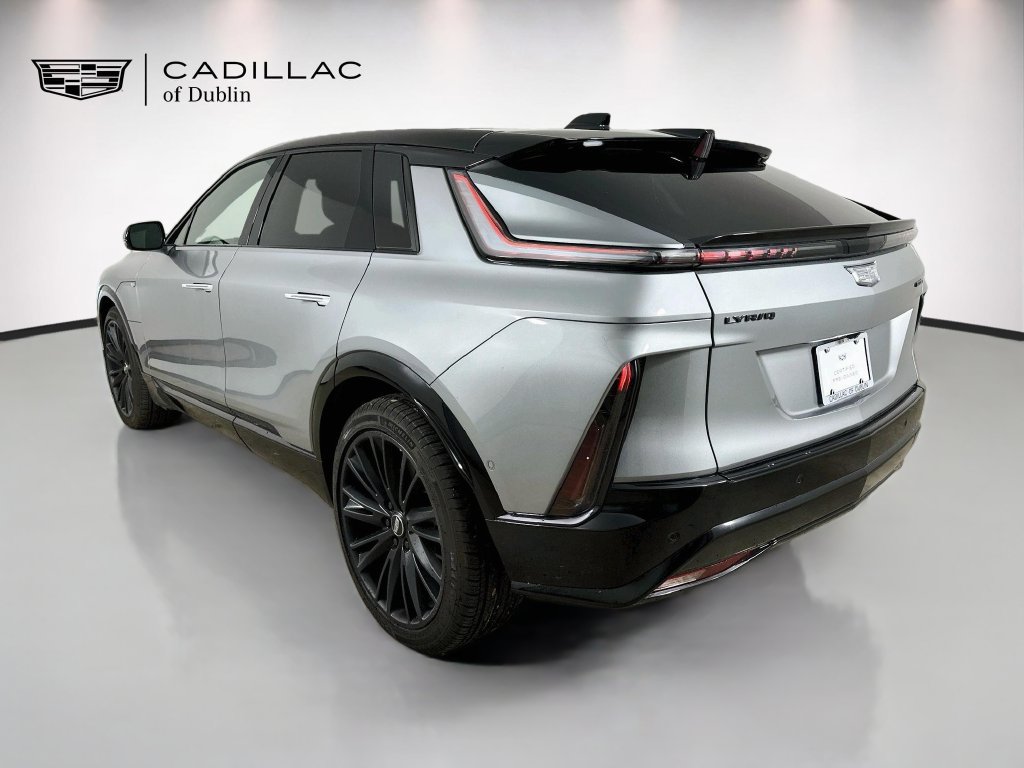 Certified 2026 Cadillac Lyriq Sport w/ LPO, ONYX Package AWD/4WD image 7