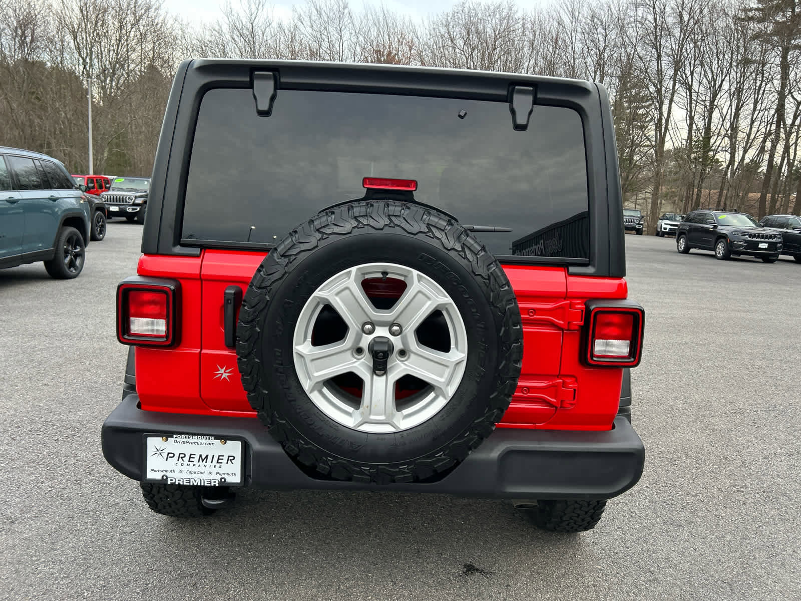 Used 2022 Jeep Wrangler Unlimited Sport AWD/4WD image 6