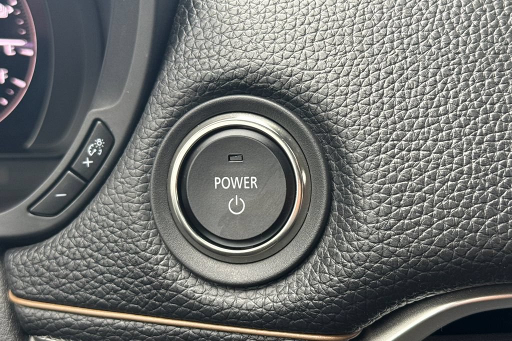 Used 2025 MAZDA CX-90 Plug-In Hybrid w/ Preferred AWD/4WD image 22