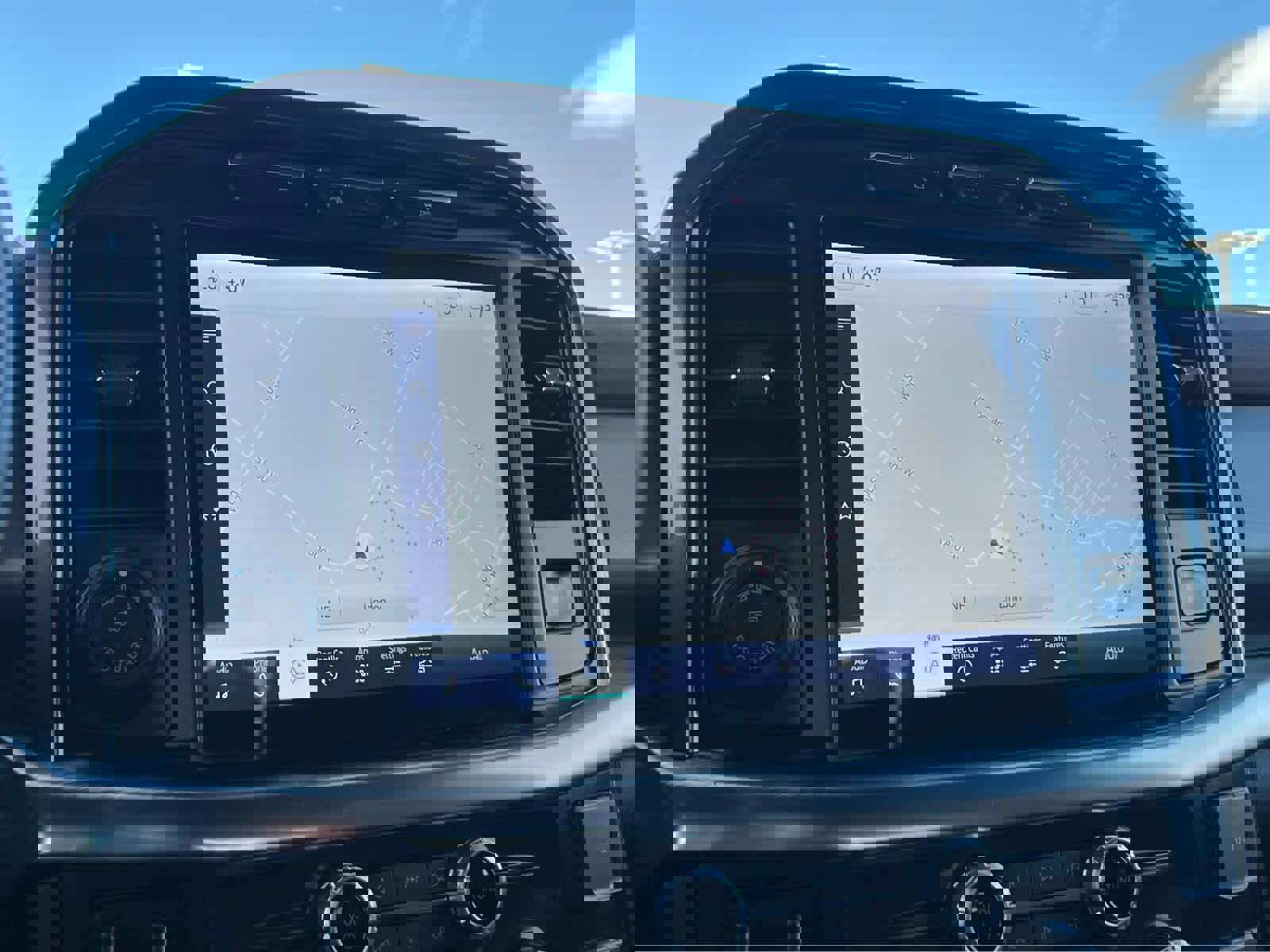 Used 2022 Ford F150 Lariat w/ Equipment Group 502A High image 36