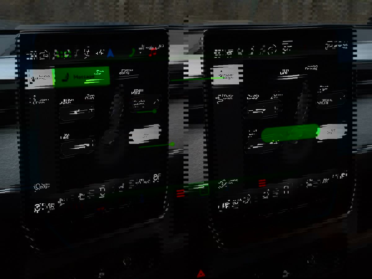 Used 2025 Volkswagen ID. Buzz Pro S image 56