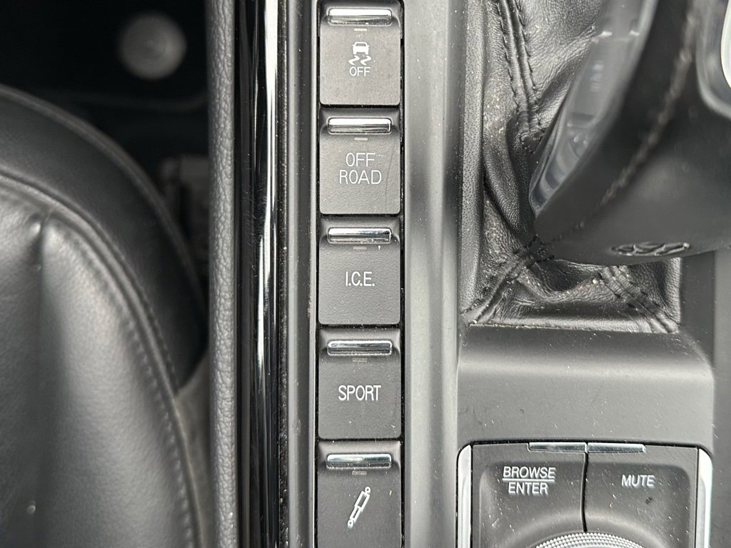 Used 2023 Maserati Levante Modena image 33