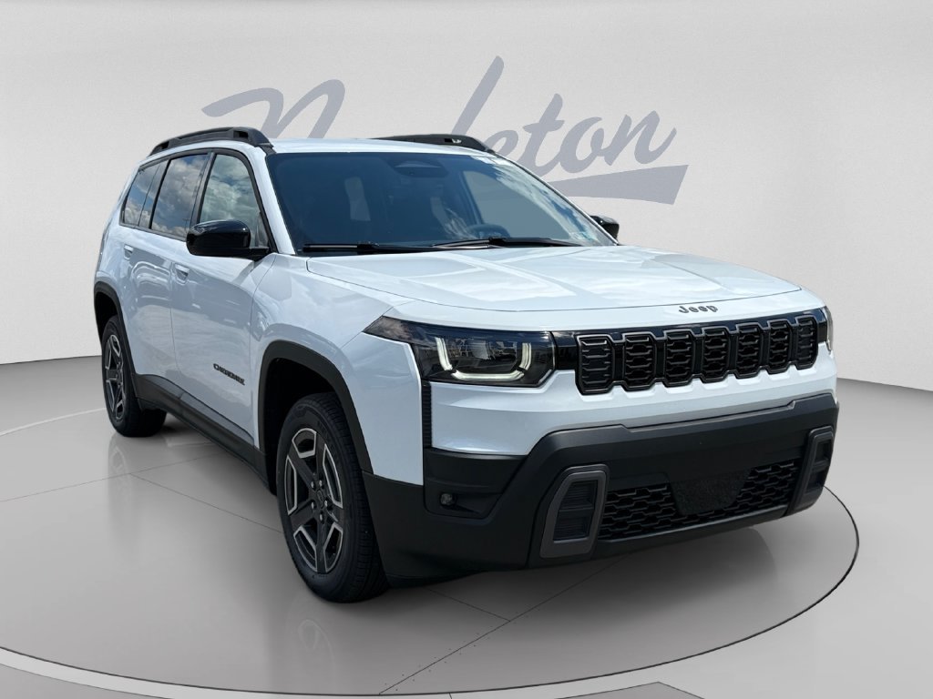 New 2026 Jeep Cherokee Laredo AWD/4WD image 3