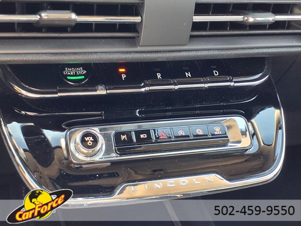 Used 2023 Lincoln Corsair Reserve w/ Equipment Group 201A image 25