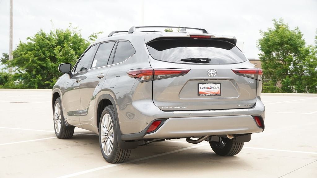 New 2026 Toyota Highlander Platinum AWD/4WD image 7