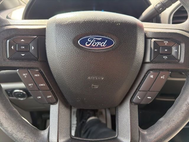 Used 2017 Ford F150 XLT AWD/4WD image 23