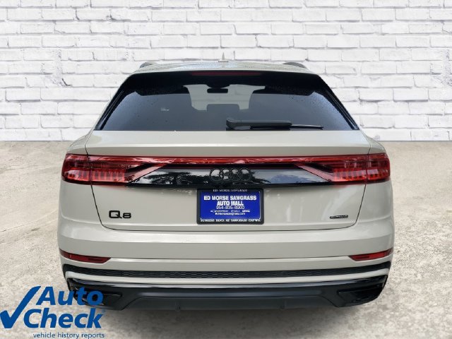 Used 2021 Audi Q8 Premium Plus w/ Premium Plus Package AWD/4WD image 3