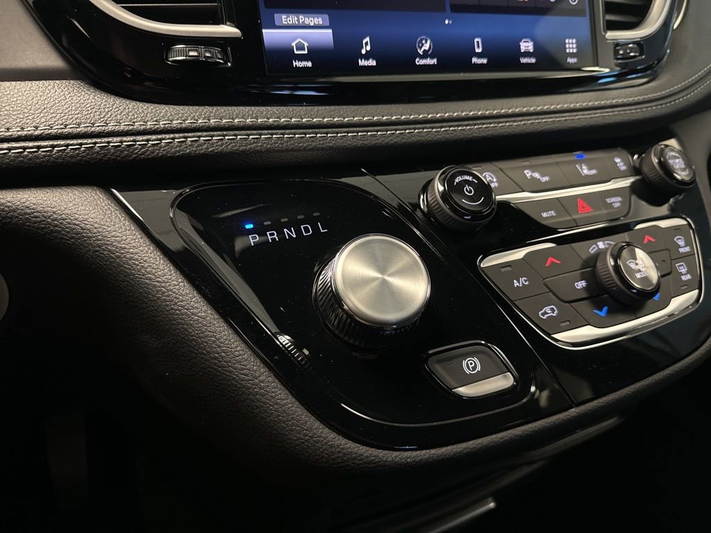 New 2026 Chrysler Pacifica Select image 33