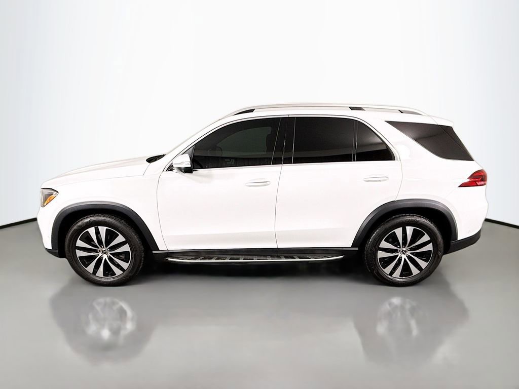Used 2024 Mercedes-Benz GLE 350 GLE 350 w/ 3rd Row Seat Package image 4