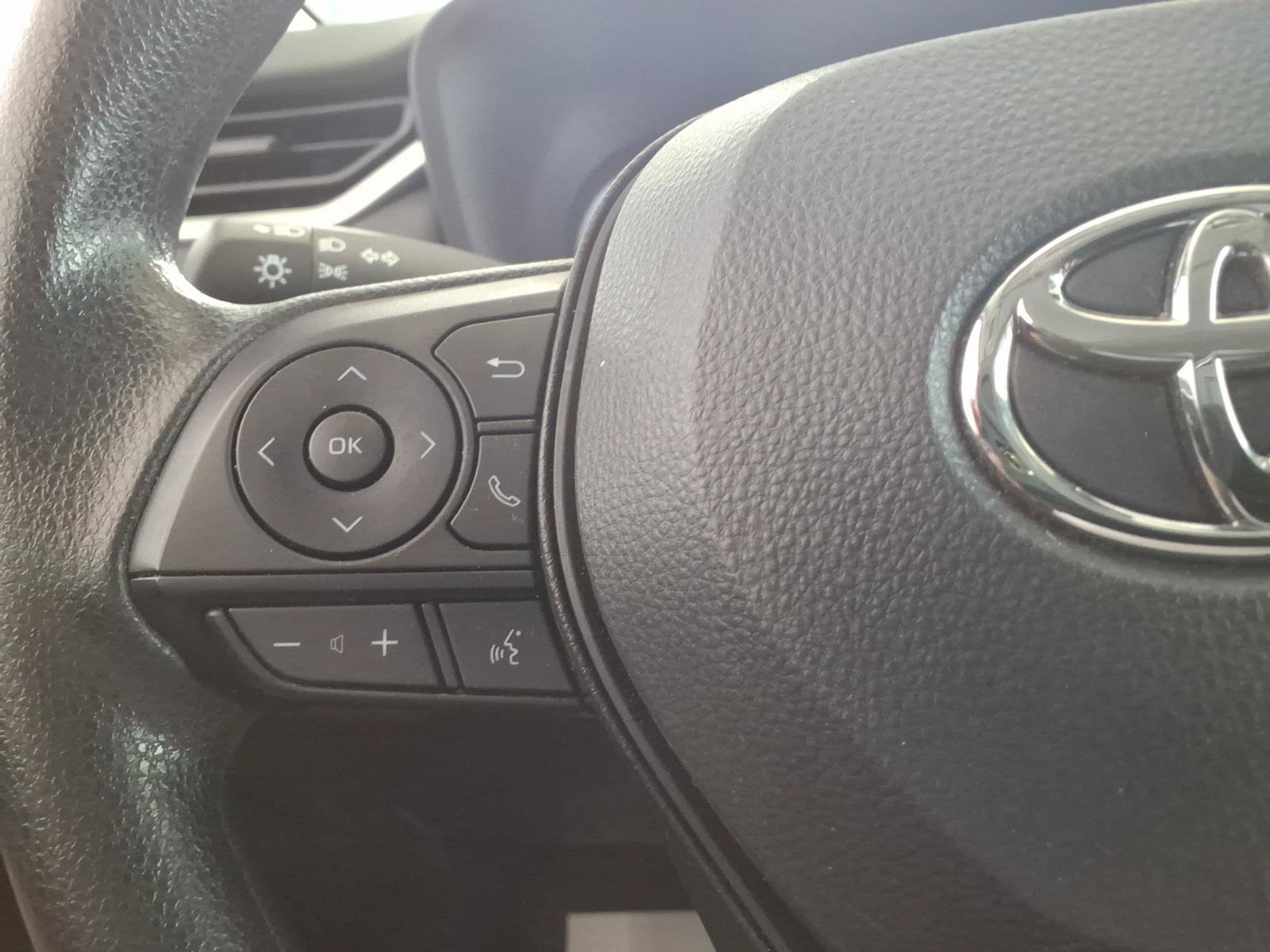 Used 2024 Toyota RAV4 XLE AWD/4WD image 29