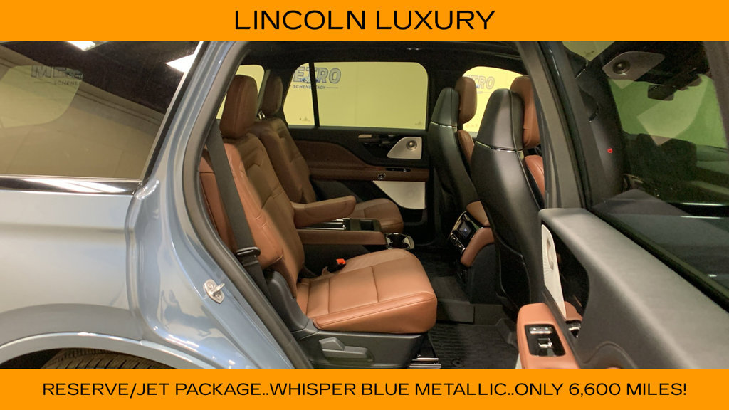 Used 2025 Lincoln Aviator Reserve w/ Equipment Group 201A AWD/4WD image 16