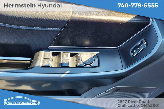 Used 2022 Ford F150 XLT w/ Equipment Group 302A High AWD/4WD image 9