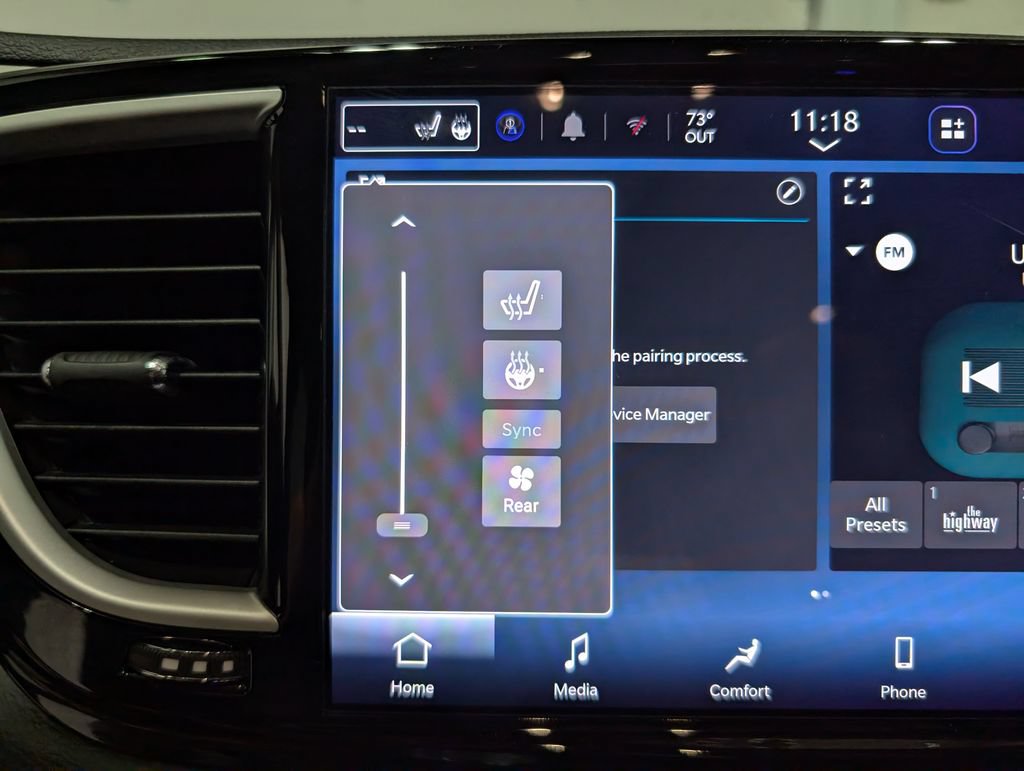 Used 2027 Chrysler Pacifica Select FWD image 23
