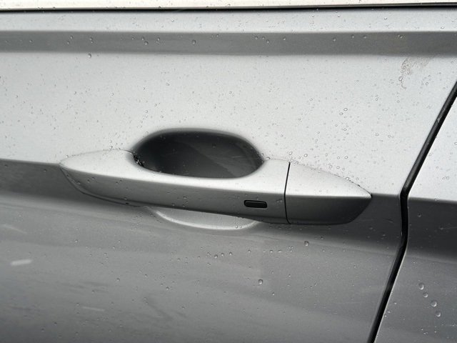 Certified 2025 Volkswagen Jetta SE image 10