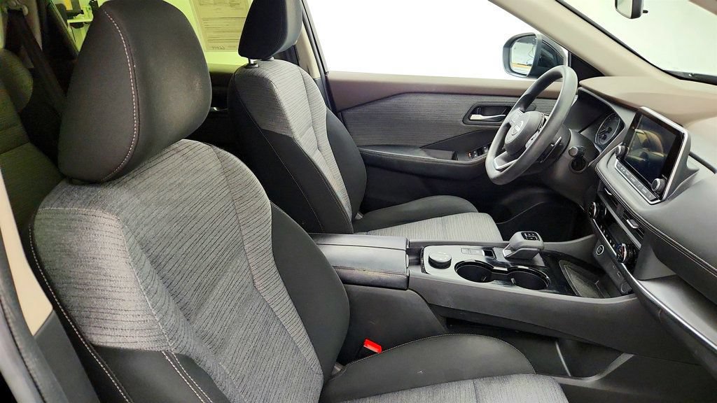 Used 2023 Nissan Rogue SV AWD/4WD image 22