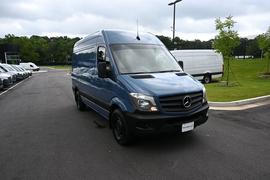 Used 2018 Mercedes-Benz Sprinter 2500 image 18