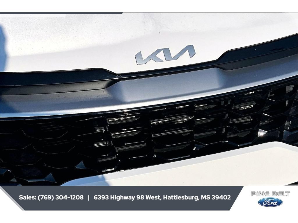 Used 2023 Kia Sportage EX FWD image 25