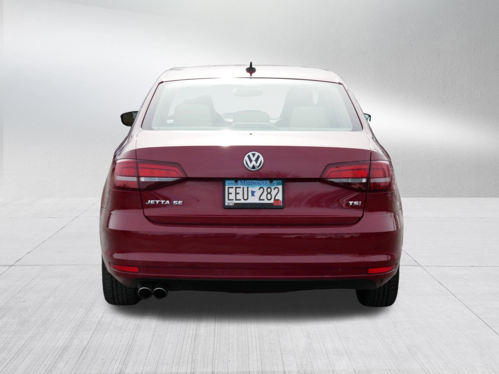 Used 2017 Volkswagen Jetta SE image 6