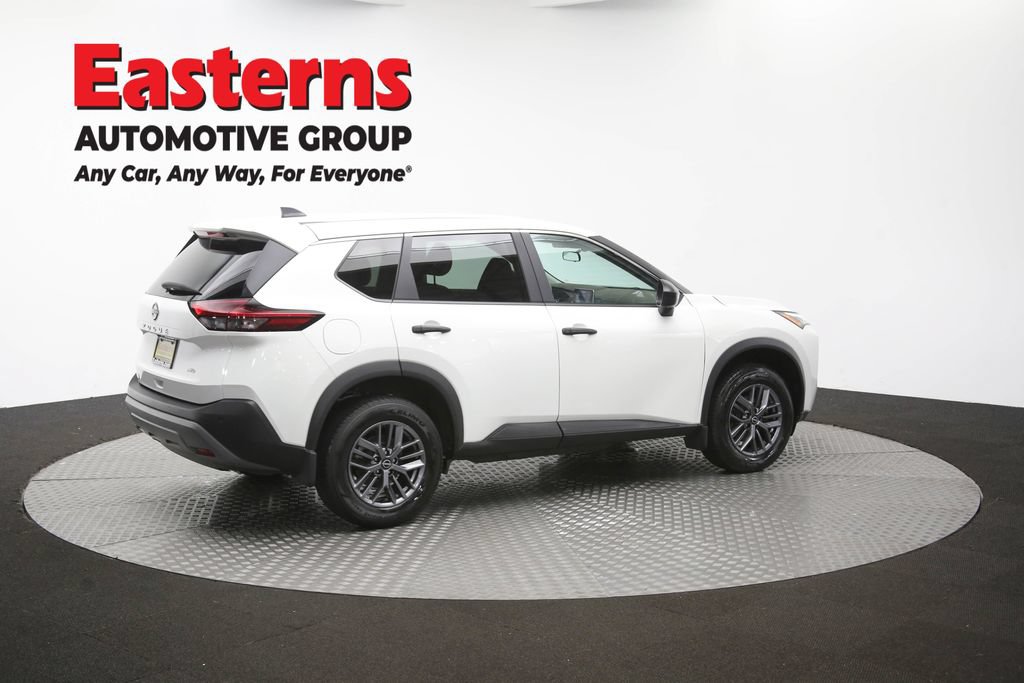Used 2023 Nissan Rogue S AWD/4WD image 43