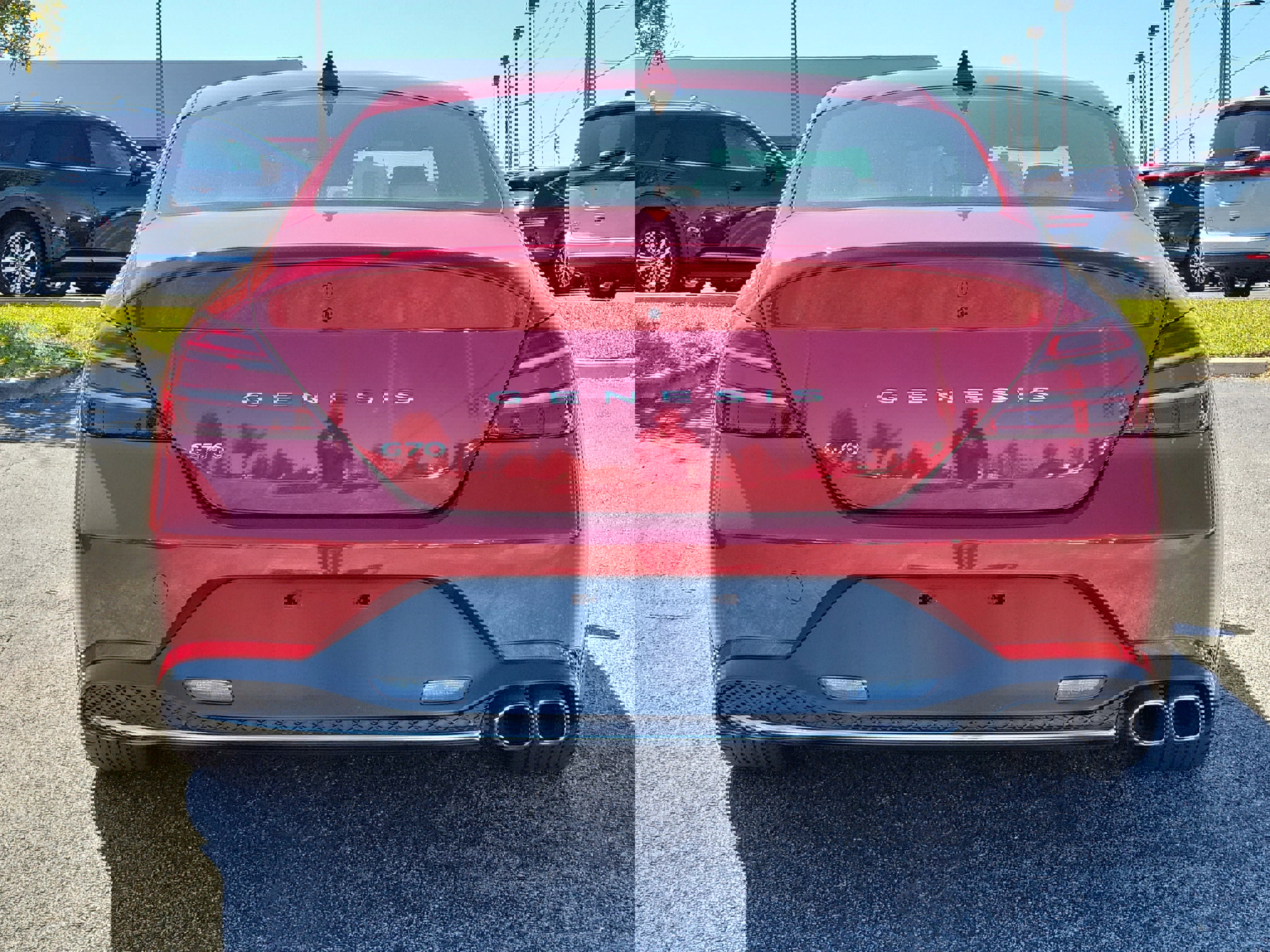 Used 2023 Genesis G70 2.0T image 5