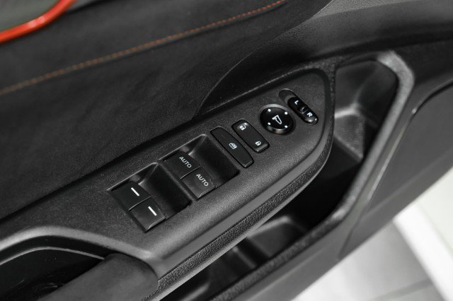 Used 2018 Honda Civic Type R image 40