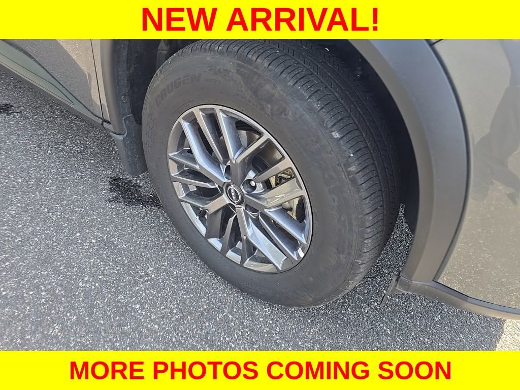 Used 2025 Nissan Rogue S AWD/4WD image 5