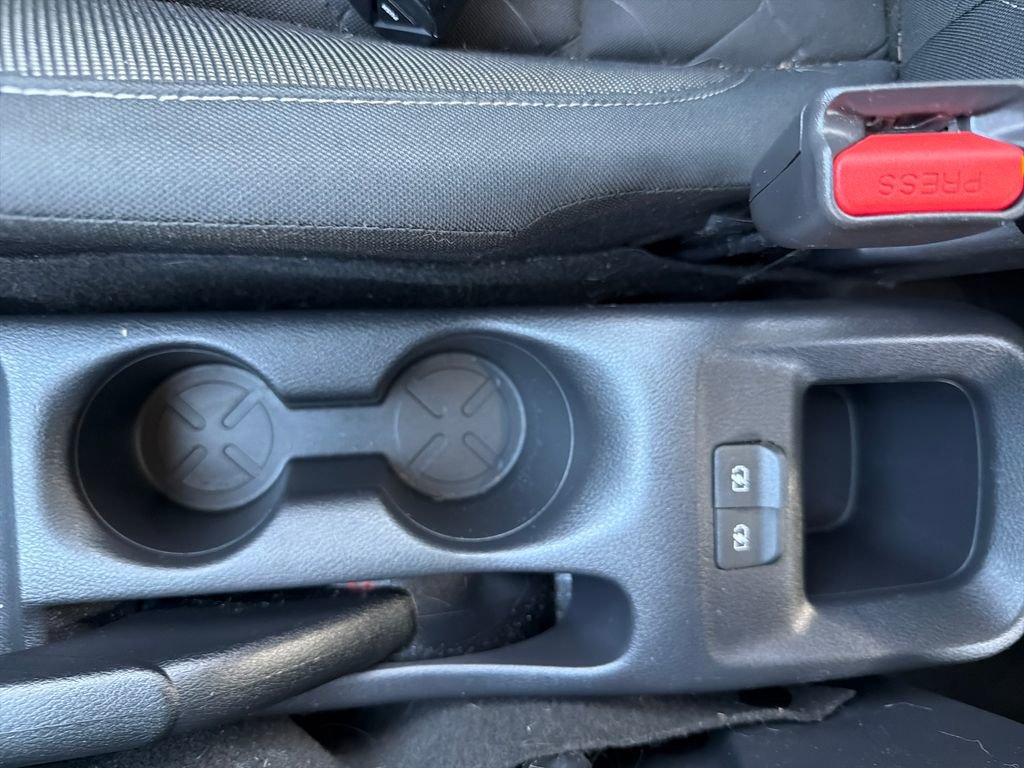 Used 2019 Nissan Kicks S w/ Exterior Electronics Package FWD image 35