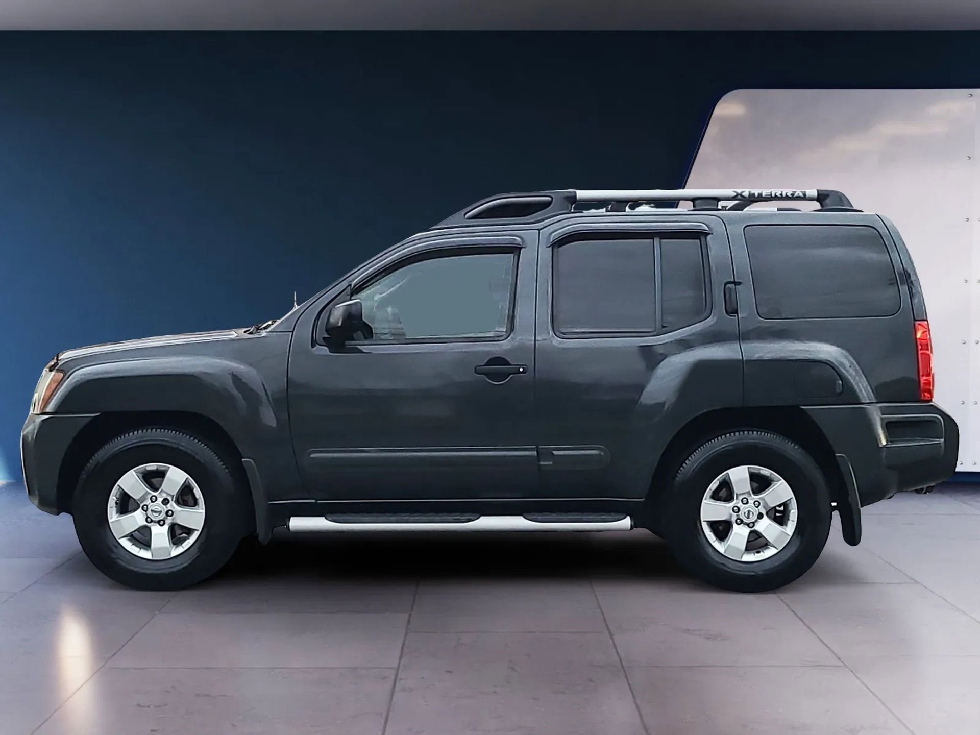 Used 2010 Nissan Xterra S image 2