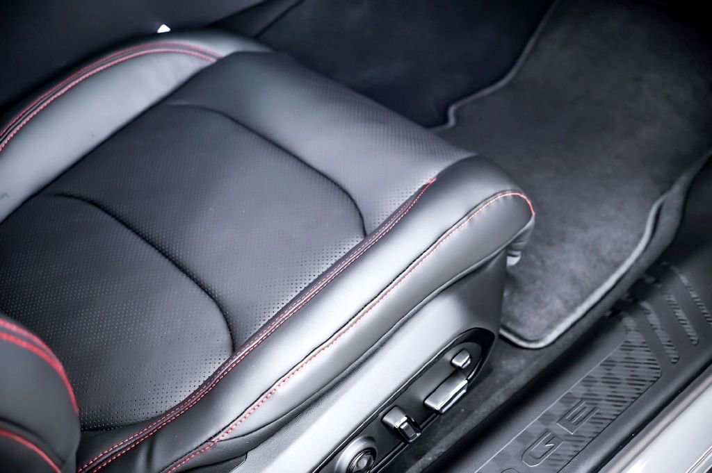 New 2026 Dodge Charger R/T Scat Pack image 38