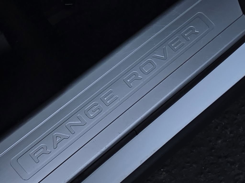 Used 2014 Land Rover Range Rover Supercharged AWD/4WD image 40