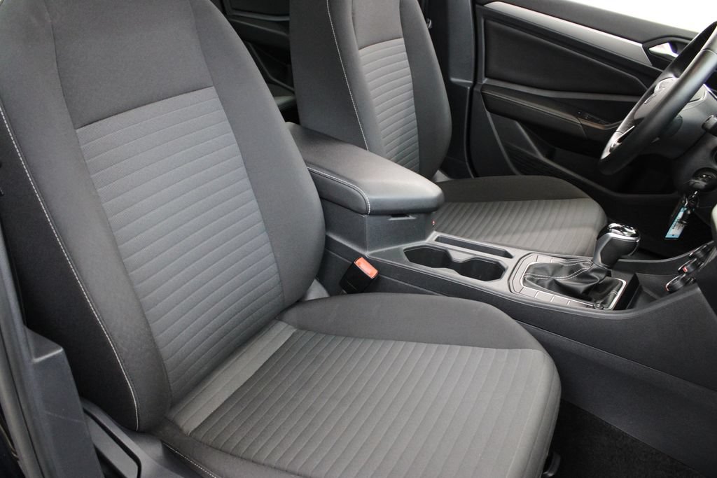 Used 2024 Volkswagen Jetta S FWD image 21