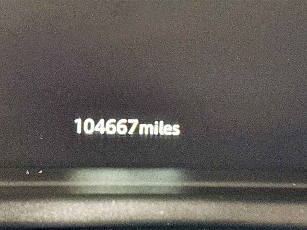 Used 2017 Jaguar F-PACE S image 14