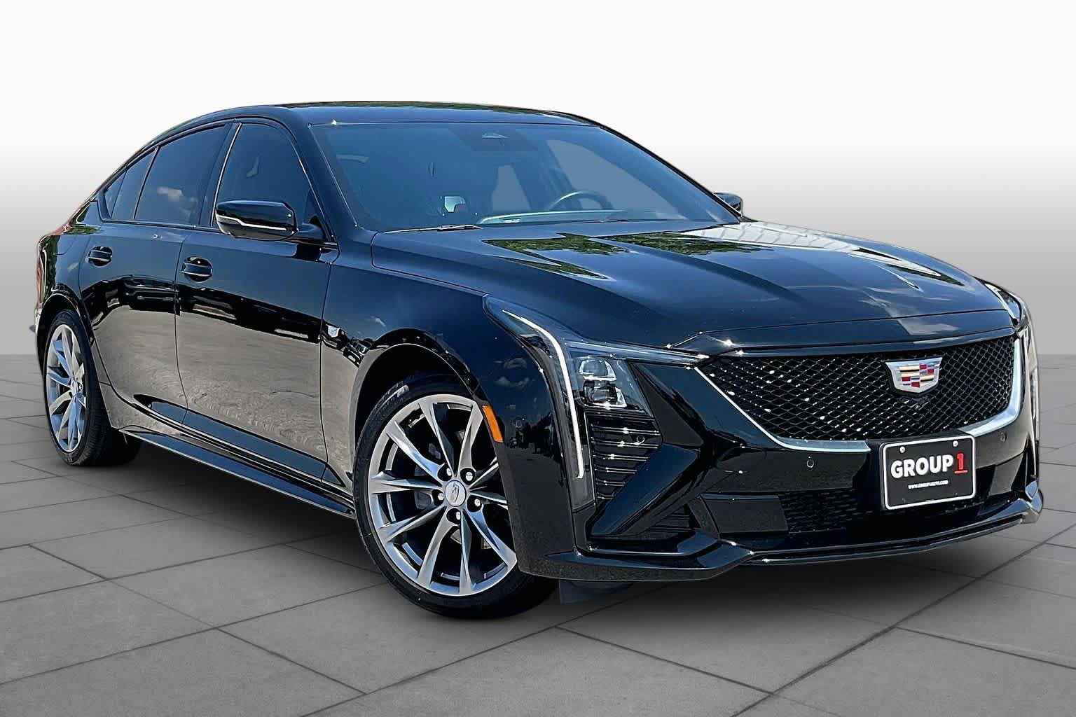 Used 2025 Cadillac CT5 Sport RWD image 3