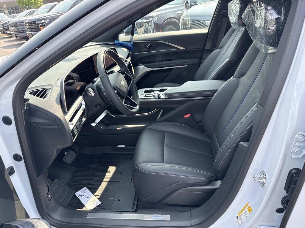 New 2026 Cadillac Lyriq Premium Sport w/ LPO, ONYX Package AWD/4WD image 8