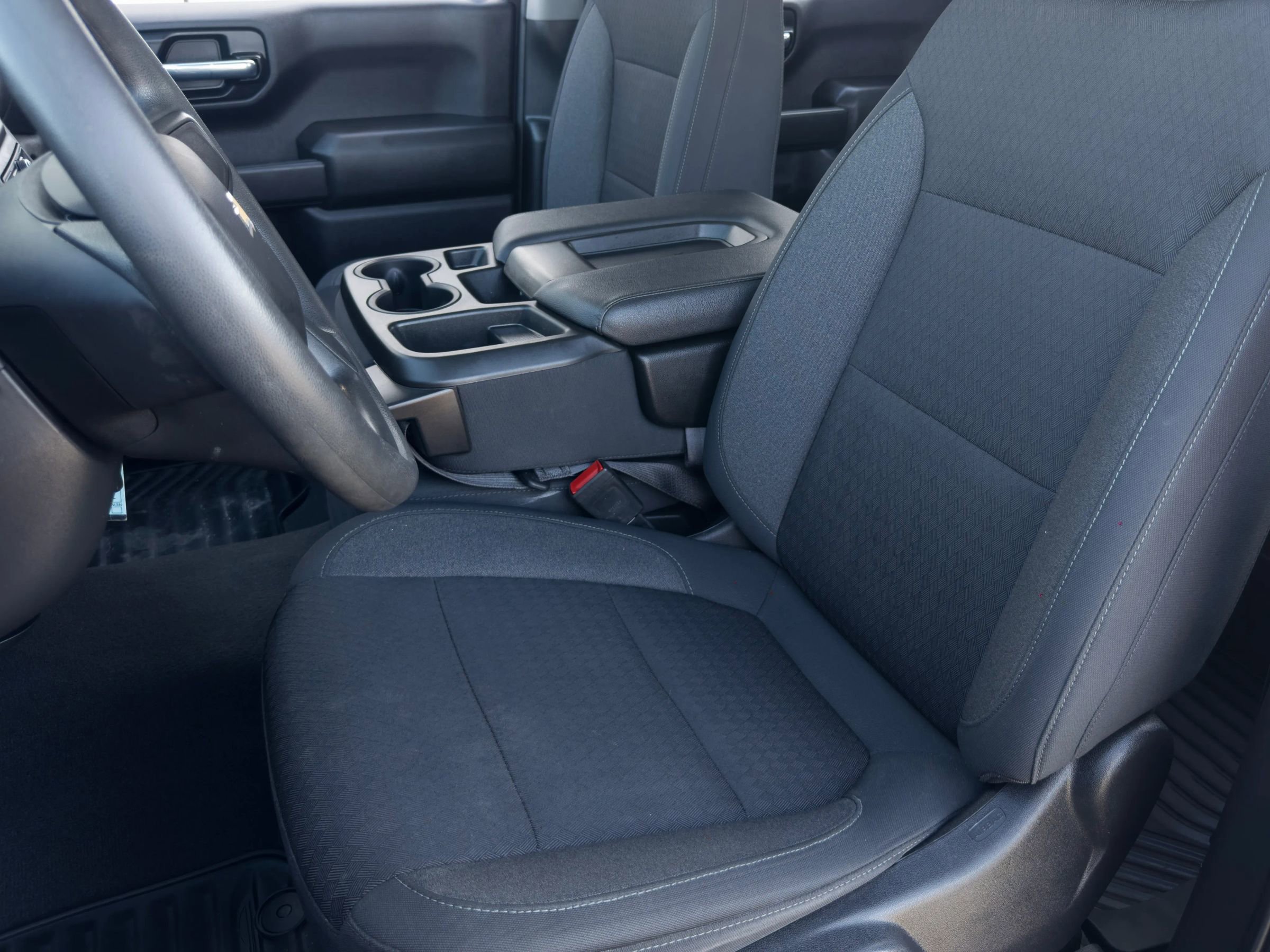 Used 2022 Chevrolet Silverado 1500 Custom w/ LPO, Dark Essentials Package AWD/4WD image 23