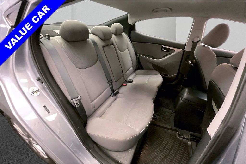 Used 2016 Hyundai Elantra SE w/ Option Group 02 image 17