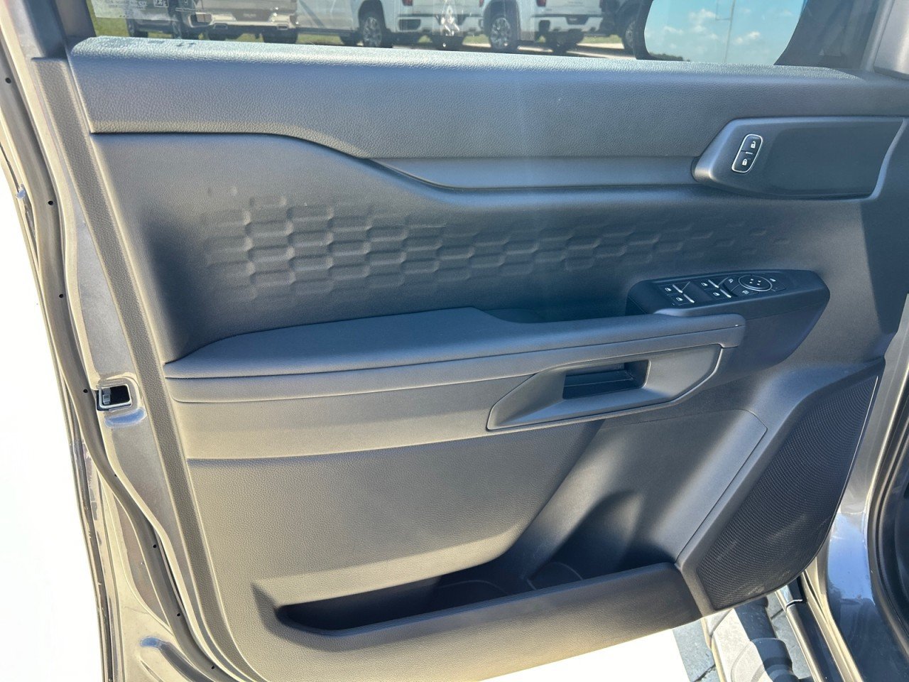 Used 2025 Ford Ranger XL RWD image 11
